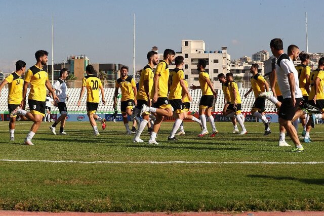 تیم ملی ایران در ورزشگاه مقابل لبنان تمرین می کند